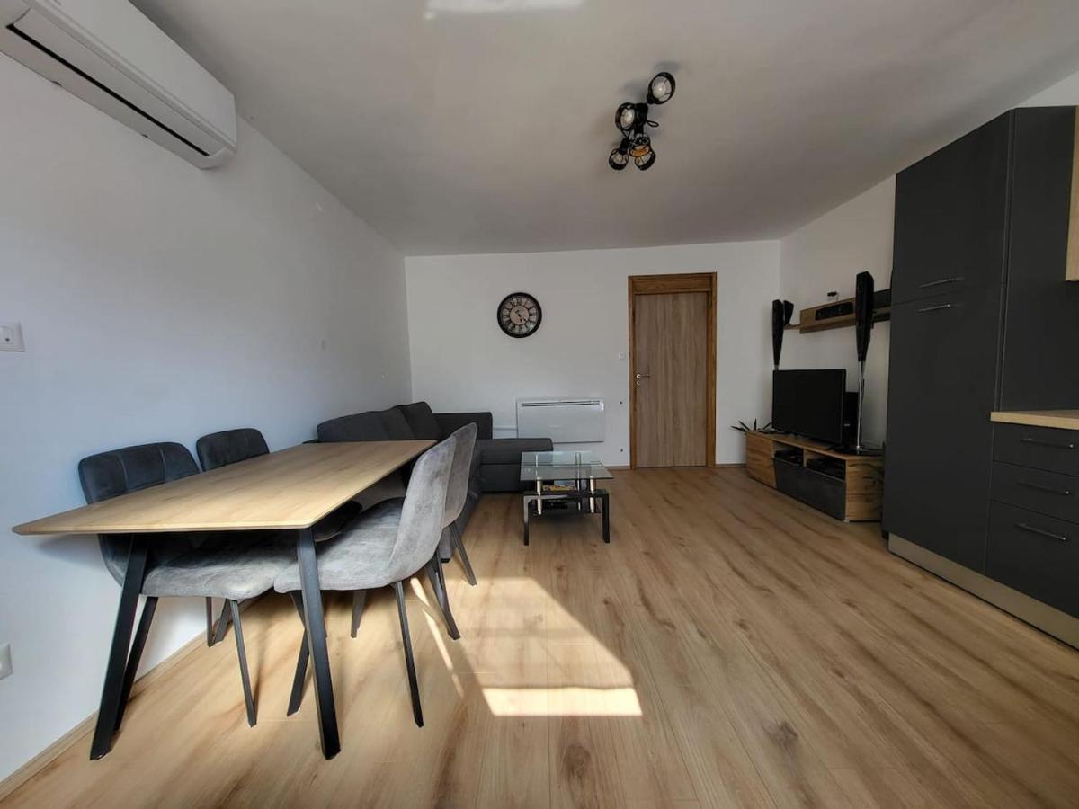 Apartment Dado 슬루니 외부 사진
